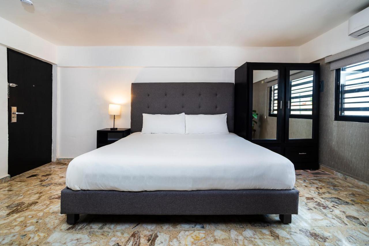 San Jose Suites Boutique Linares Bagian luar foto