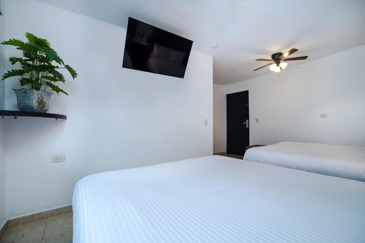 San Jose Suites Boutique Linares Bagian luar foto
