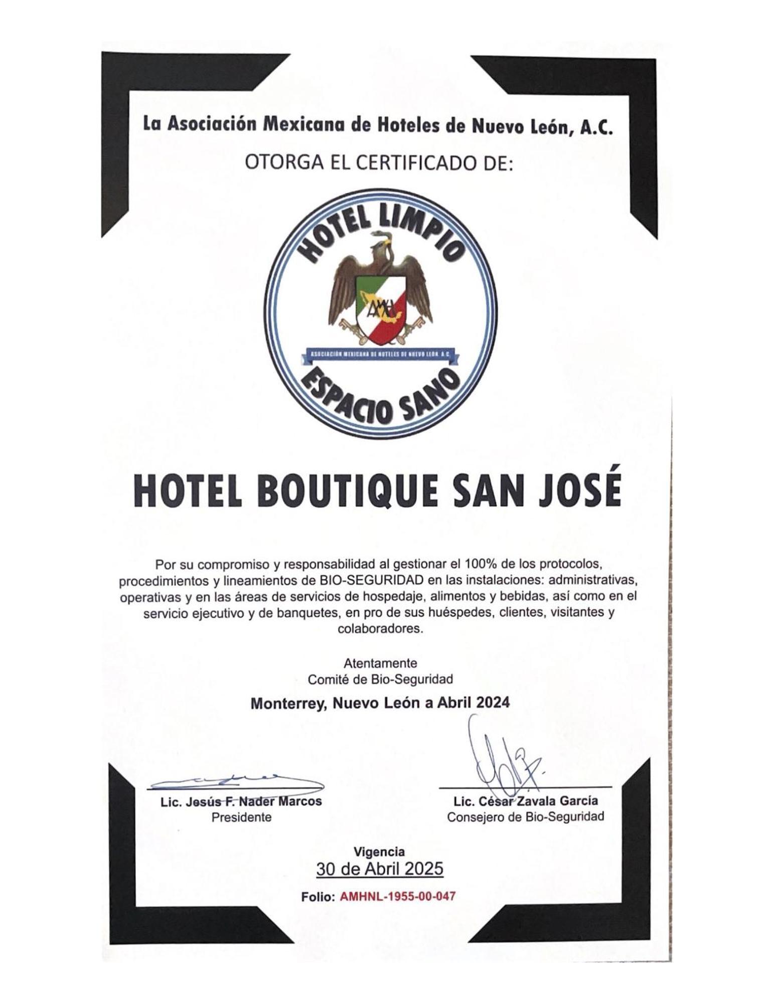 San Jose Suites Boutique Linares Bagian luar foto